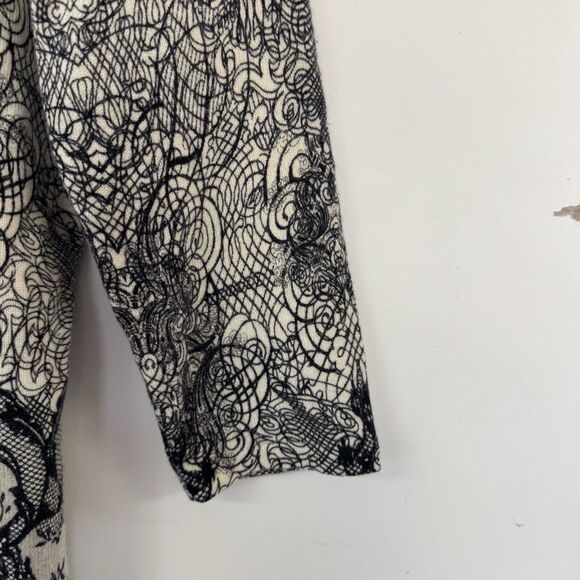 Neiman Marcus Cashmere Collection Luxury Pullover Sweater Lace Print V Neck Lrg. - Picture 5 of 13